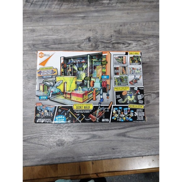 HEXBUG JUNKBOTS -NEW  Small Factory Collection  Habitat - Sector 44 Research Lab - Picture 13 of 16